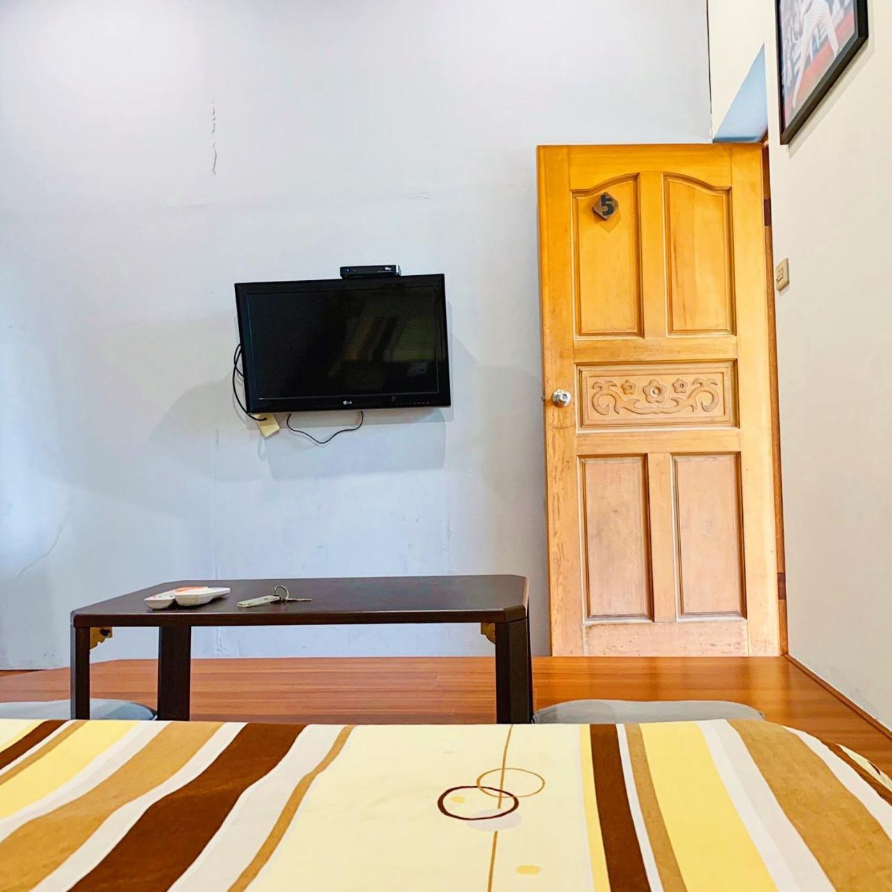 Song Youf Hostel Zhongpu الغرفة الصورة